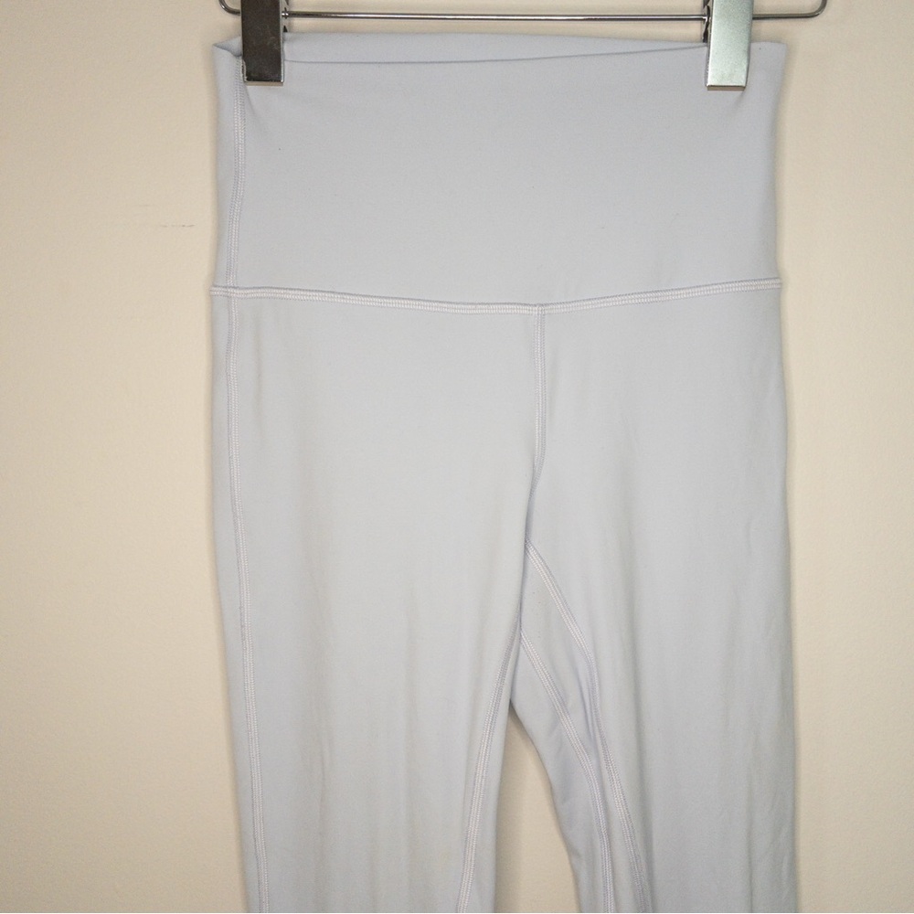Lululemon Align High-Rise Pant 25" Leggings in Blue Linen - Picture 4 of 7